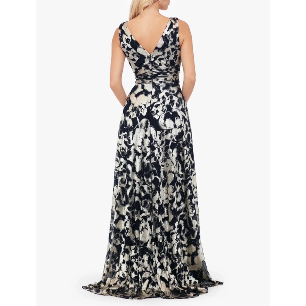 Betsy Adam Formal Maxi Dress - Picture 2 of 6